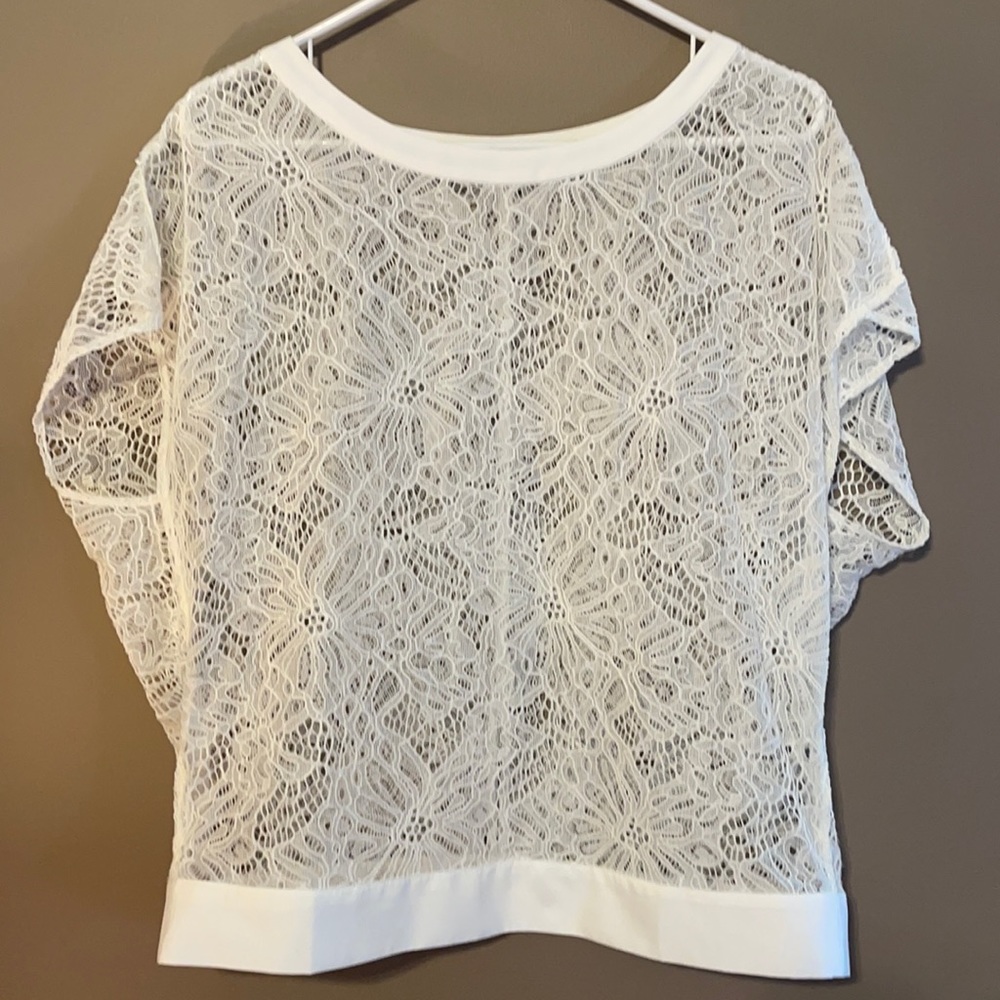 CAbi lace top